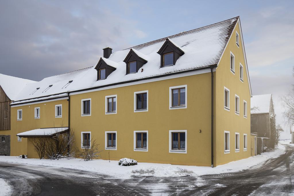 Hotel Fischhof Beer Mitterteich Exterior foto